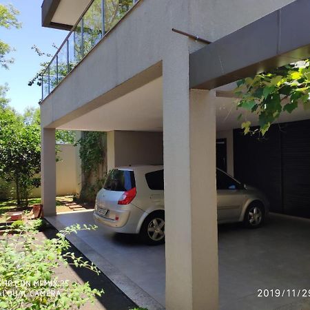 Casa Moderna No Centro Proxima A Atracoes Turisticas Villa Foz do Iguacu Exterior photo
